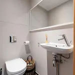 Apartmán 2-bedroom With Parking And Balcony Next To Old Town