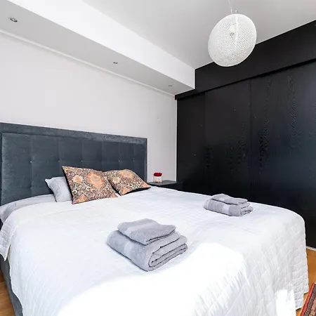 Apartament 2-bedroom With Parking And Balcony Next To Old Town Tallin
