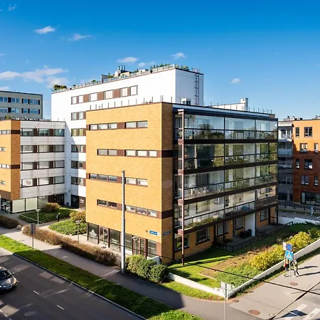 Apartament 2-bedroom With Parking And Balcony Next To Old Town Tallin